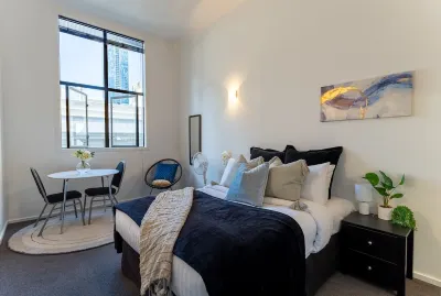 Bright CBD Studio -Near SkyTower-WiFi