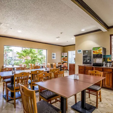 Quality Inn and Suites Seabrook - NASA - Kemah