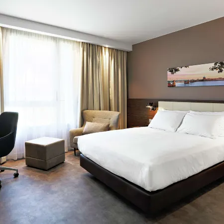 OSKO Hotel Toulouse Airport