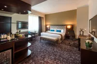 Golden Tulip Doha Hotels in Al Salata