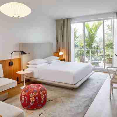 The Sarasota Modern, a Tribute Portfolio Hotel Rooms