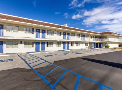 Motel 6 Phoenix, AZ - North Bell Road