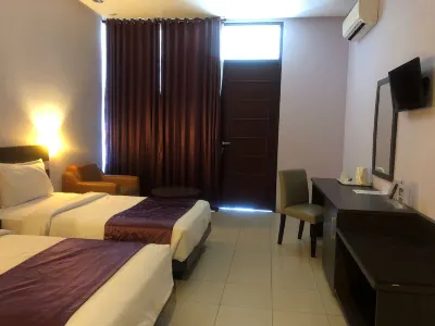 Kyriad Sadurengas Hotel Hotel a Tanah Grogot