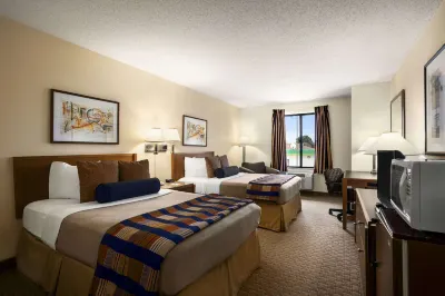 Days Inn by Wyndham Oglesby/ Starved Rock Hôtels à : Deer Park Township