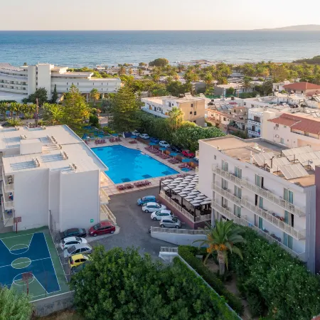 CHC Marilena Hotel Отели рядом с достопримечательностью «Пляж Амудара»
