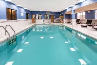 Holiday Inn Express Fremont Hotels in Pleasant Township
