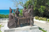 Travelbee Seaside Inn