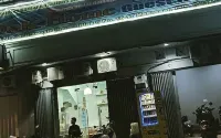 Dnk Home Cendrawasih Hotels in Tamalate
