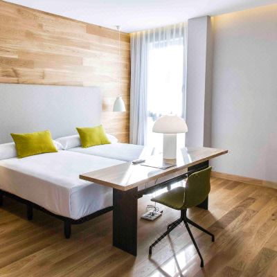 Standard Double Room Zenit San Sebastián Promo Code