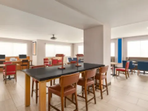 Holiday Inn Express Vero Beach-West (I-95) by IHG Hotels in Indian River County