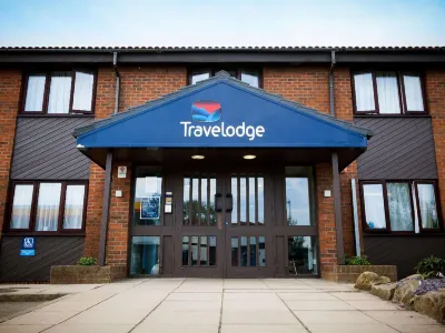 Travelodge Bedford Marston Moretaine Hotels near Wrest Park