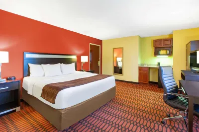 Baymont by Wyndham Harrisburg Hotels near Kohl's