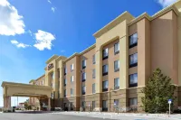 Hampton Inn & Suites Albuquerque-Coors Road Hotel dekat Nusenda Community Stadium