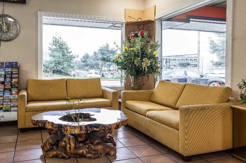 Rodeway Inn Seatac 로비 사진