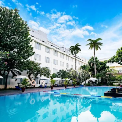Hotel New Saphir Yogyakarta Hotels near Auditorium Building LPP Yogyakarta