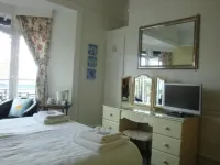 Spencer Court
