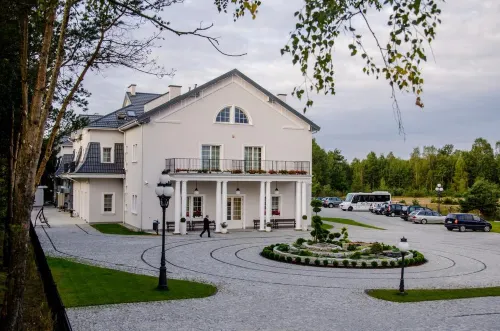 Korona Hotel