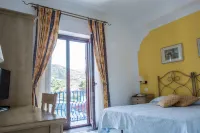 Hotel Rocce Azzurre