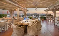 Assano Seafront Luxury - Morgenmad