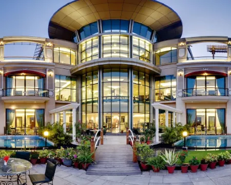 Bella Vista, Panchkula - Chandigarh Hotels in Panchkula