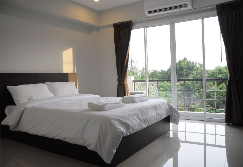 돈므앙 공항 근처 호텔