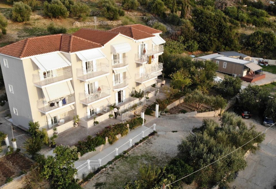 Hotel Oskars Studios & Apartments, Exterior, Hotel Exterior