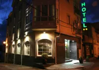 Hotel Viento del Norte Hotel a Manon
