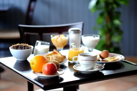 Hotel l'Eaubonne Отели в г. Байе-ан-Франс