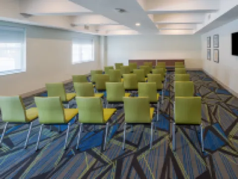 Holiday Inn Express & Suites DAHLONEGA - UNIVERSITY AREA by IHG Hotels in Lumpkin County