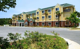 Microtel Inn & Suites by Wyndham Panama City