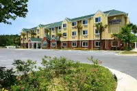 Microtel Inn & Suites by Wyndham Panama City Hotels in Callaway