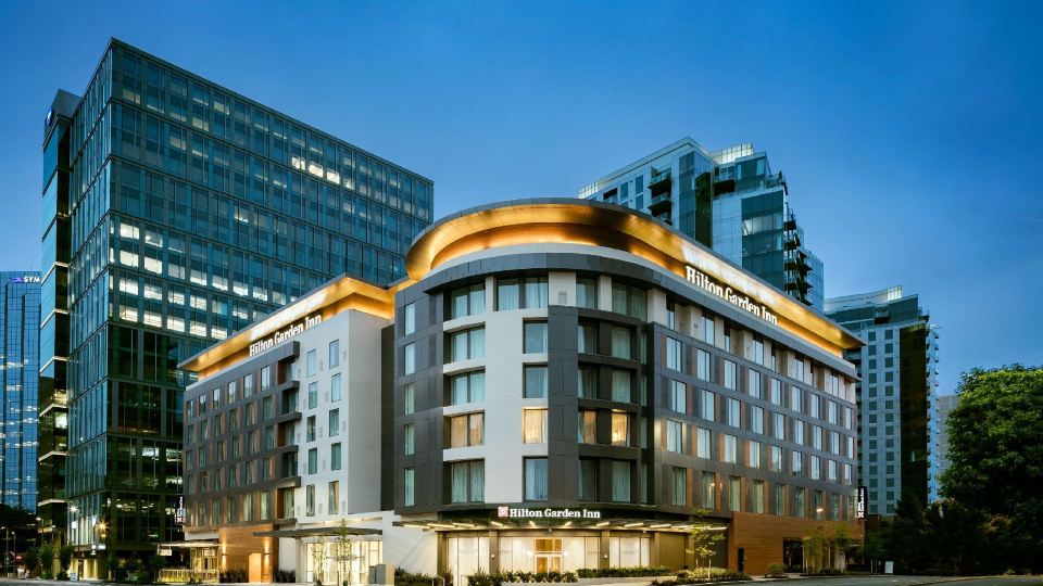 Hilton Garden Inn Seattle Bellevue Downtown