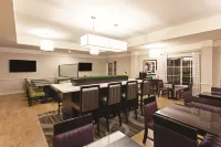 La Quinta Inn & Suites by Wyndham Santa Clarita - Valencia - breakfast