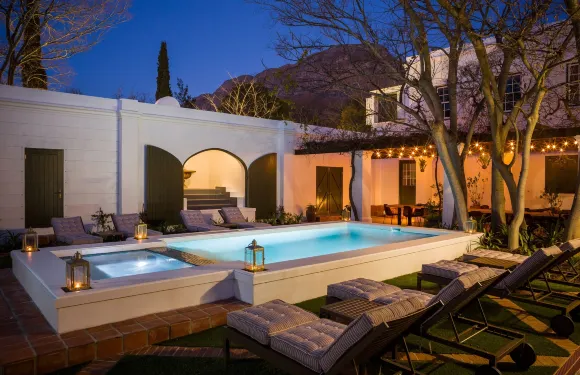 阿卡迪米街精品酒店