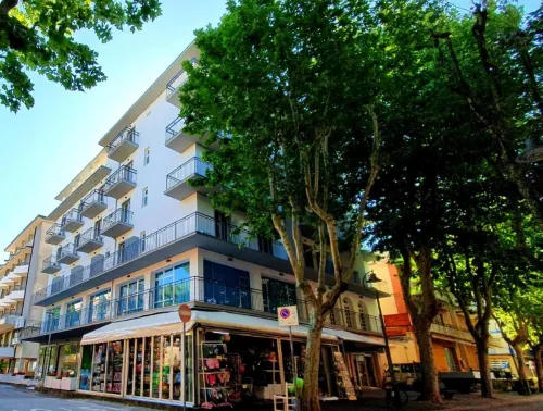 Lively Hotel Các khách sạn ở Igea Marina