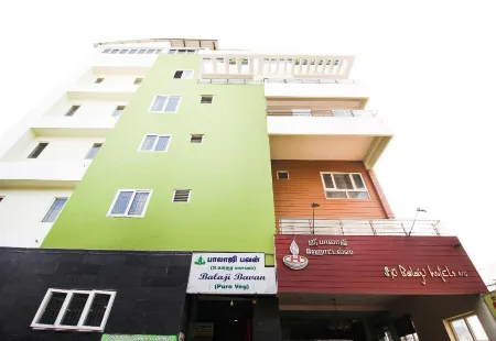 Sri Balaji Hotels Отели в г. Намаккал
