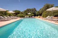 Hotel Cala di l'Oru Hotels in Л'Іль-Русс