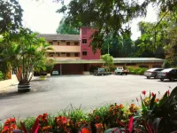 Mersing Merlin Inn - Bãi đậu xe