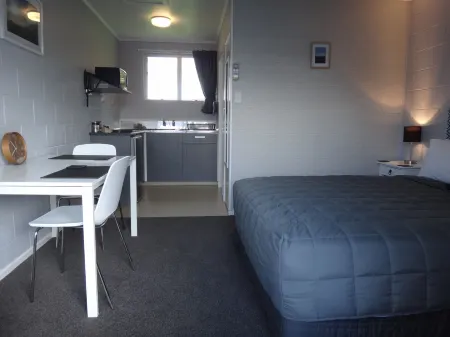 Amble in Motel