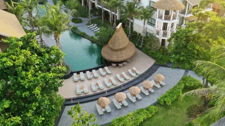 Holiday Inn Resort Samui Bophut Beach Отели в г. Ко Самуи