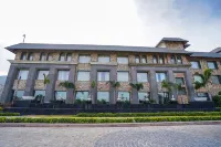 Pushkara Resort and Spa - 4-Star