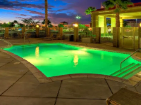 ハンプトン イン & スイーツ パームデール パームデールのホテル