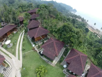 Langkisau Resort Hotel & Restaurant Syariah Hotels in Salido