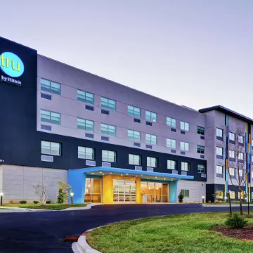 Tru by Hilton Shepherdsville Louisville South