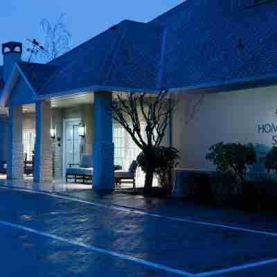 Homewood Suites by Hilton Seattle Tacoma Int'l. Airport-Tukwila Hotel Exterior