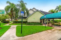 Doral Inn & Suites Miami Airport West - Апартаменты