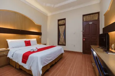 RedDoorz Near RS Harapan Pematang Siantar Hôtels à : Pematang Siantar