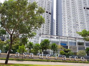 Cozy Studio Casa de Parco Near the Breeze BSD City