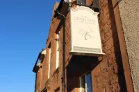 ザ カポン ツリー タウン ハウス The Capon tree周辺のホテル