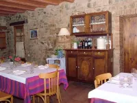 Les Velles Escoles Hotel a Gratallops